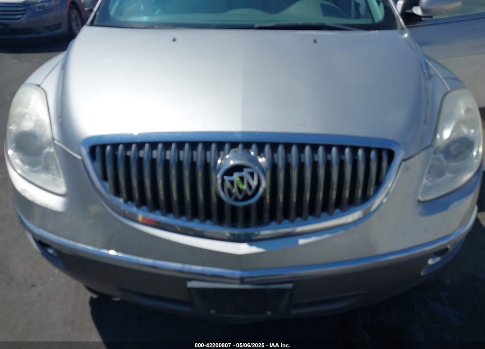 2008 BUICK ENCLAVE VIN: 5GAEV237X8J176041