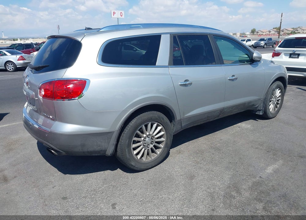 2008 BUICK ENCLAVE VIN: 5GAEV237X8J176041