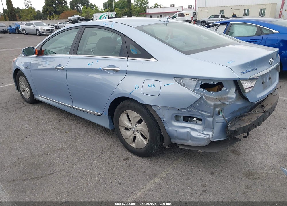 2014 HYUNDAI SONATA HYBRID VIN: KMHEC4A47EA108358