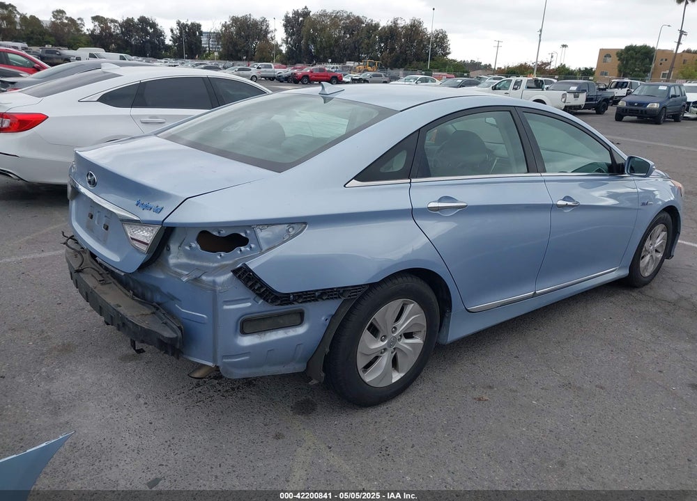 2014 HYUNDAI SONATA HYBRID VIN: KMHEC4A47EA108358