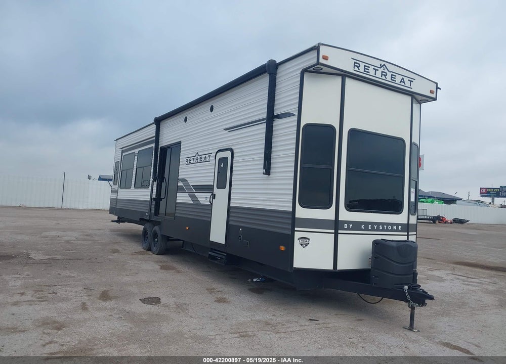 2022 KEYSTONE RV RETREAT 39FLFT VIN: 4YDTHRT20NW260293