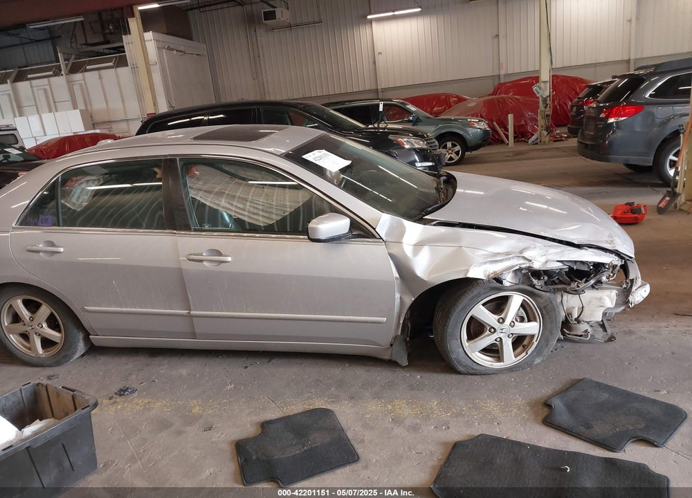 2004 HONDA ACCORD 2.4 EX VIN: 1HGCM55874A132252