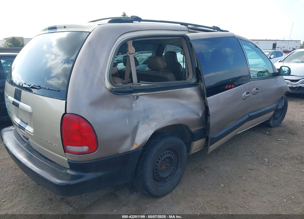 2000 DODGE GRAND CARAVAN SE VIN: 1B4GP44R5YB738769
