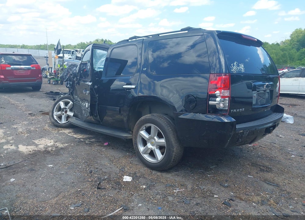 2013 CHEVROLET TAHOE VIN: 1GNSCBE09DR366696
