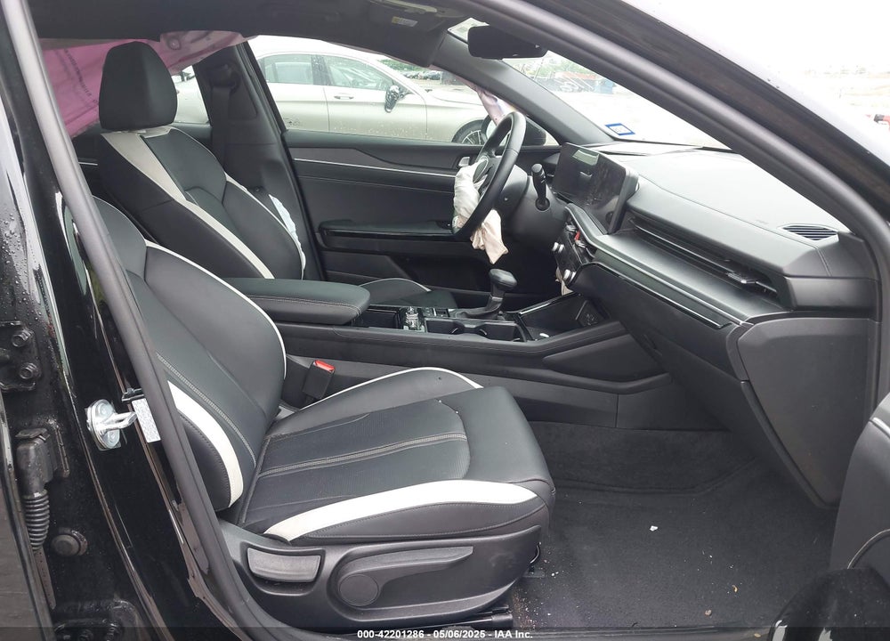 2025 KIA K5 VIN: KNAG64J78S5334280