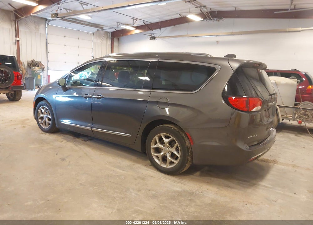 2019 CHRYSLER PACIFICA LIMITED VIN: 2C4RC1GG1KR741872