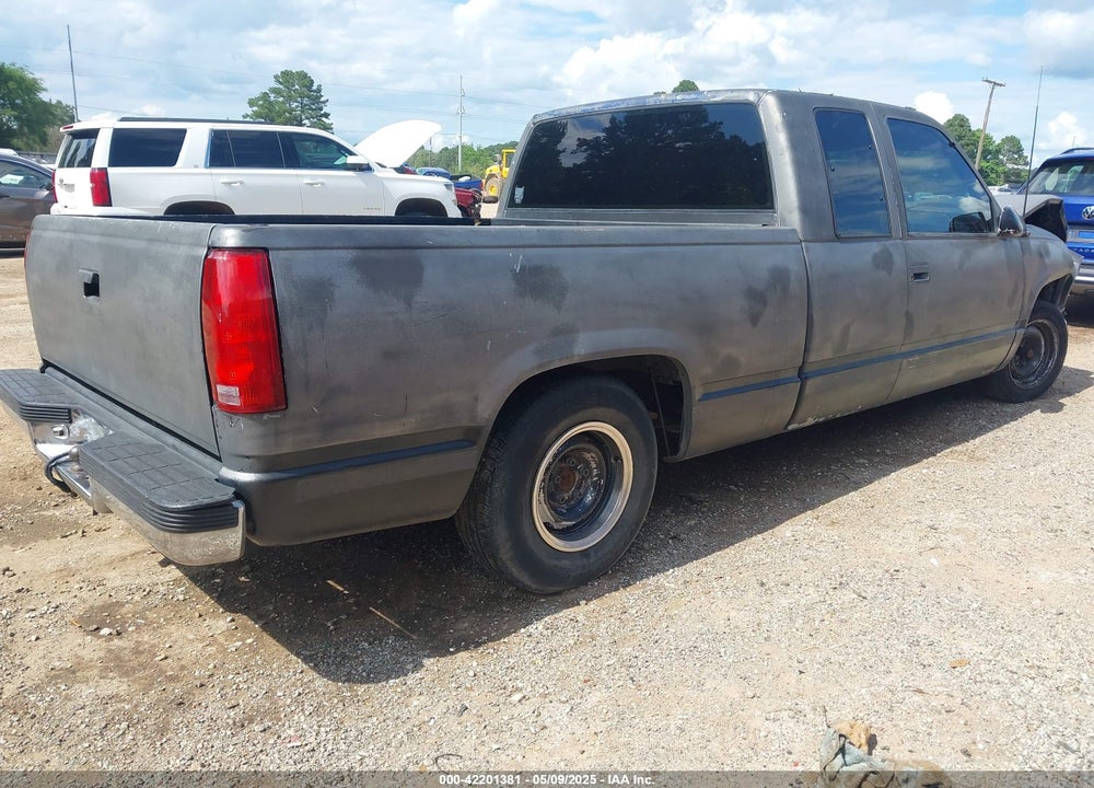 1993 CHEVROLET GMT-400 C1500 VIN: 2GCEC19K5P1268743