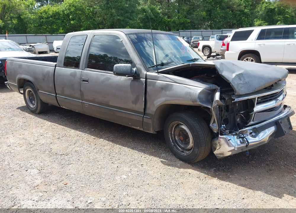 1993 CHEVROLET GMT-400 C1500 VIN: 2GCEC19K5P1268743