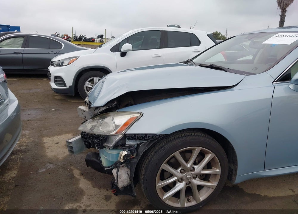 2013 LEXUS IS 250 VIN: JTHBF5C25D5186028