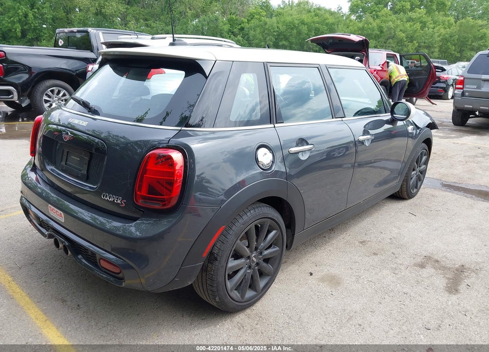 2019 MINI COOPER VIN: WMWXU3C54K2H86856