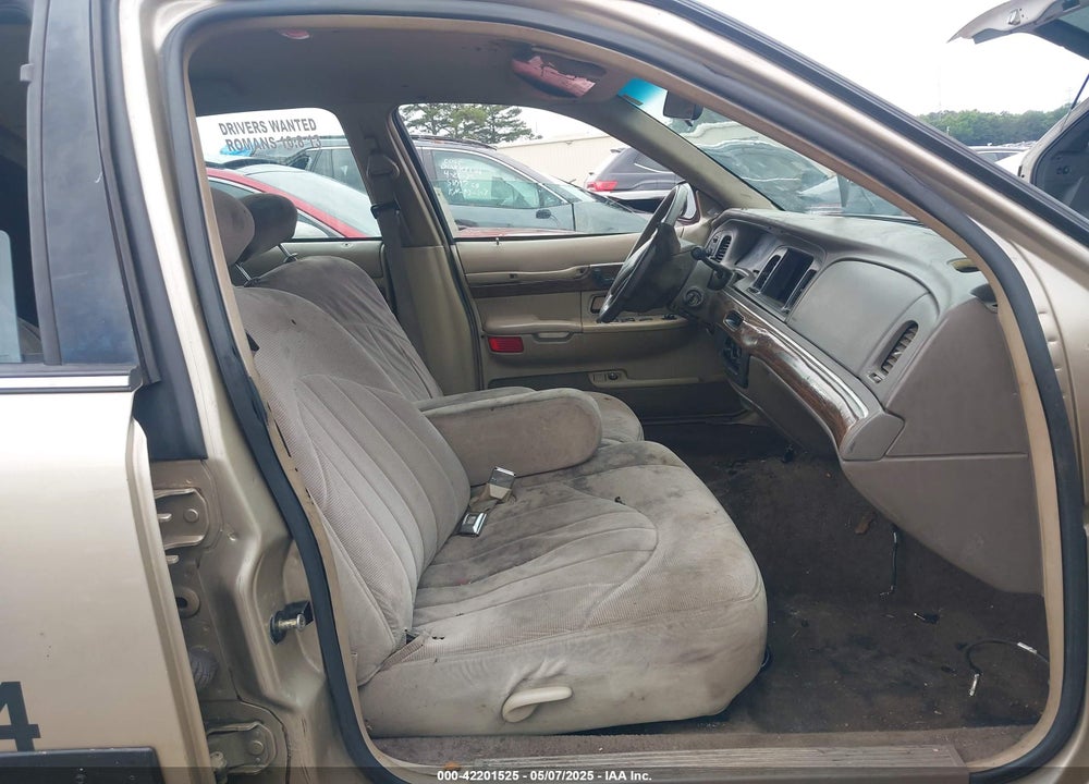 1999 MERCURY GRAND MARQUIS VIN: 2MEFM74W6XX636230