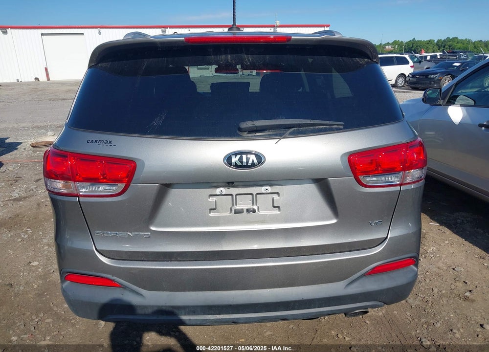 2017 KIA SORENTO 3.3L LX VIN: 5XYPGDA54HG306572