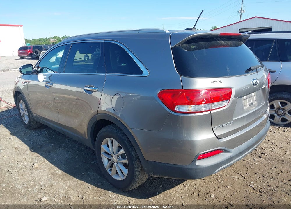 2017 KIA SORENTO 3.3L LX VIN: 5XYPGDA54HG306572