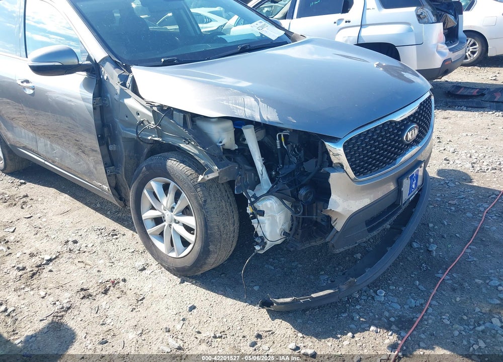 2017 KIA SORENTO 3.3L LX VIN: 5XYPGDA54HG306572