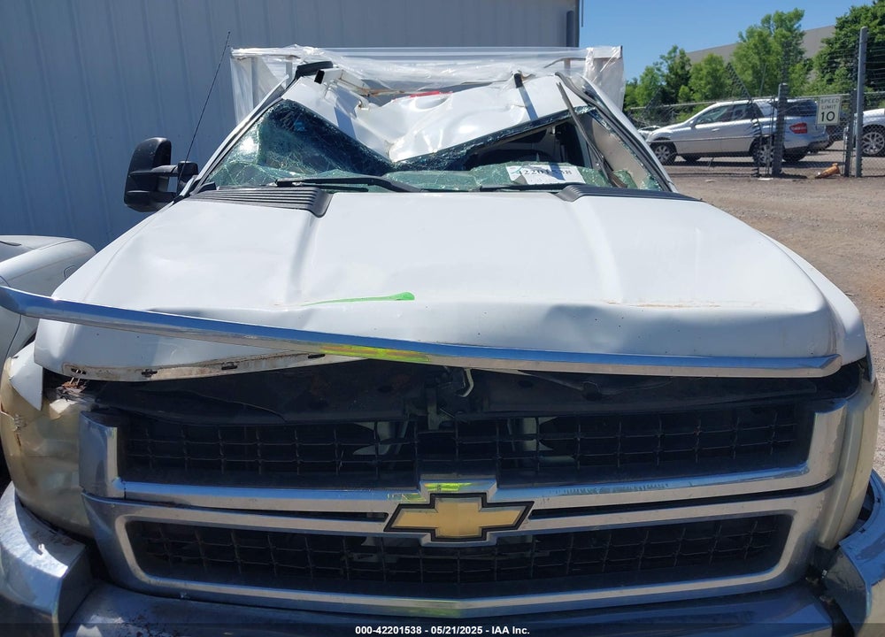 2010 CHEVROLET SILVERADO 2500HD WORK TRUCK VIN: 1GC3KVBG2AF124039