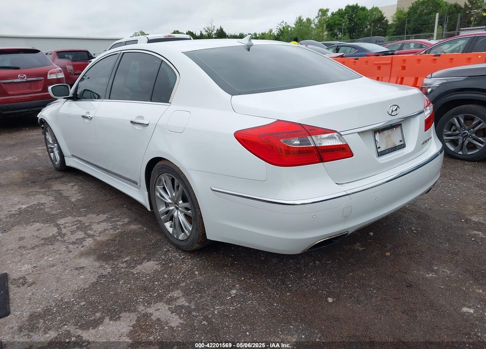 2012 HYUNDAI GENESIS VIN: KMHGC4DH1CU202870