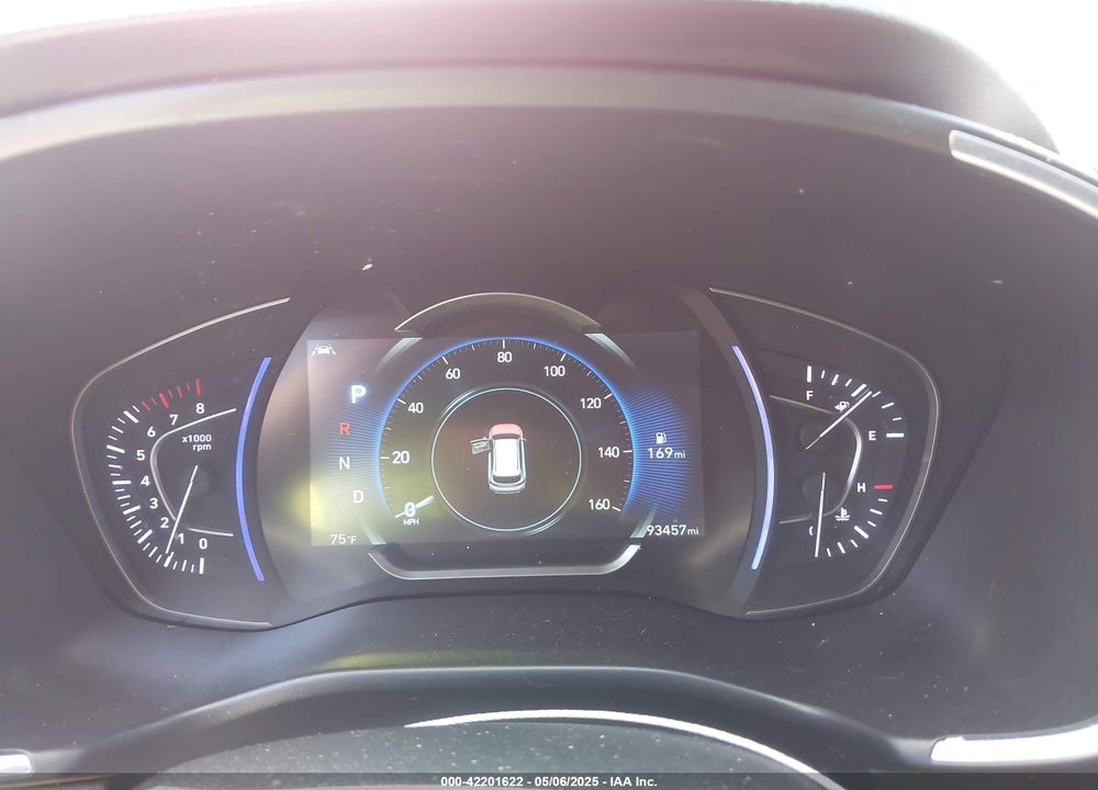 2020 HYUNDAI SANTA FE VIN: 5NMS33AD3LH291553