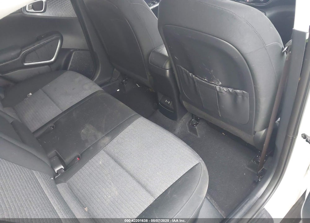 2023 KIA SOUL EX VIN: KNDJ33AU5P7838976