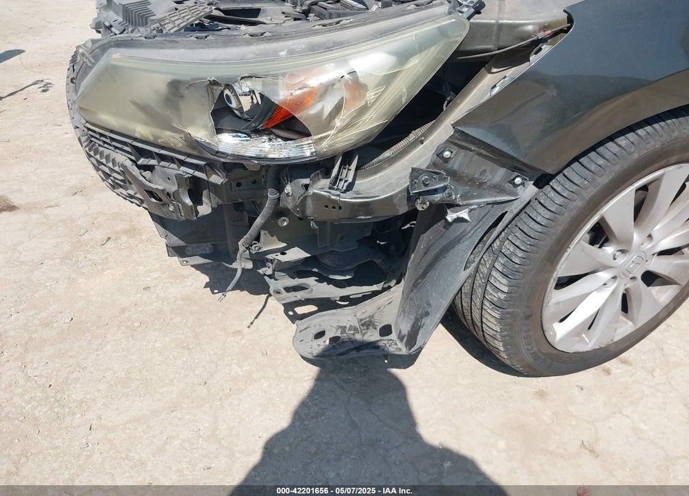 2015 HONDA ACCORD VIN: 1HGCR3F87FA001698