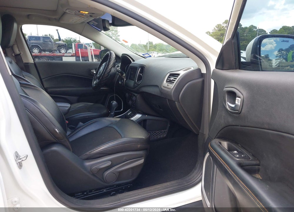 2020 JEEP COMPASS SUN AND SAFETY FWD VIN: 3C4NJCBB8LT224711