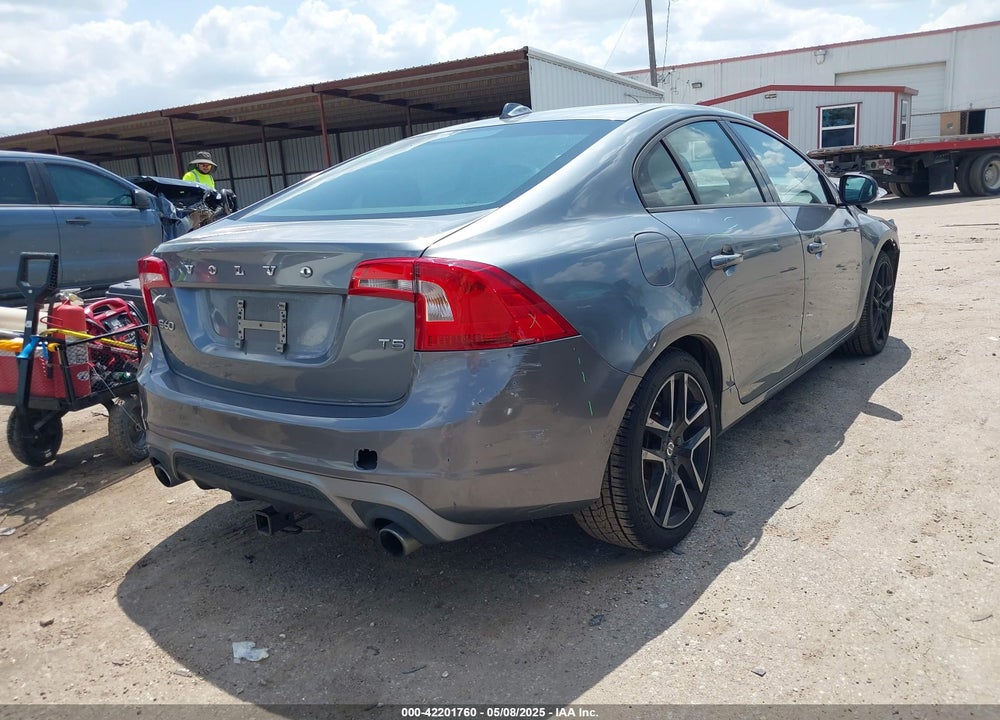 2017 VOLVO S60 VIN: YV126MFL1H2430565