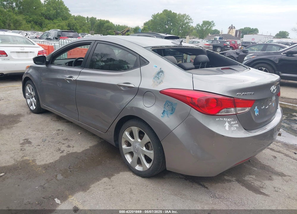 2011 HYUNDAI ELANTRA VIN: KMHDH4AE3BU139543