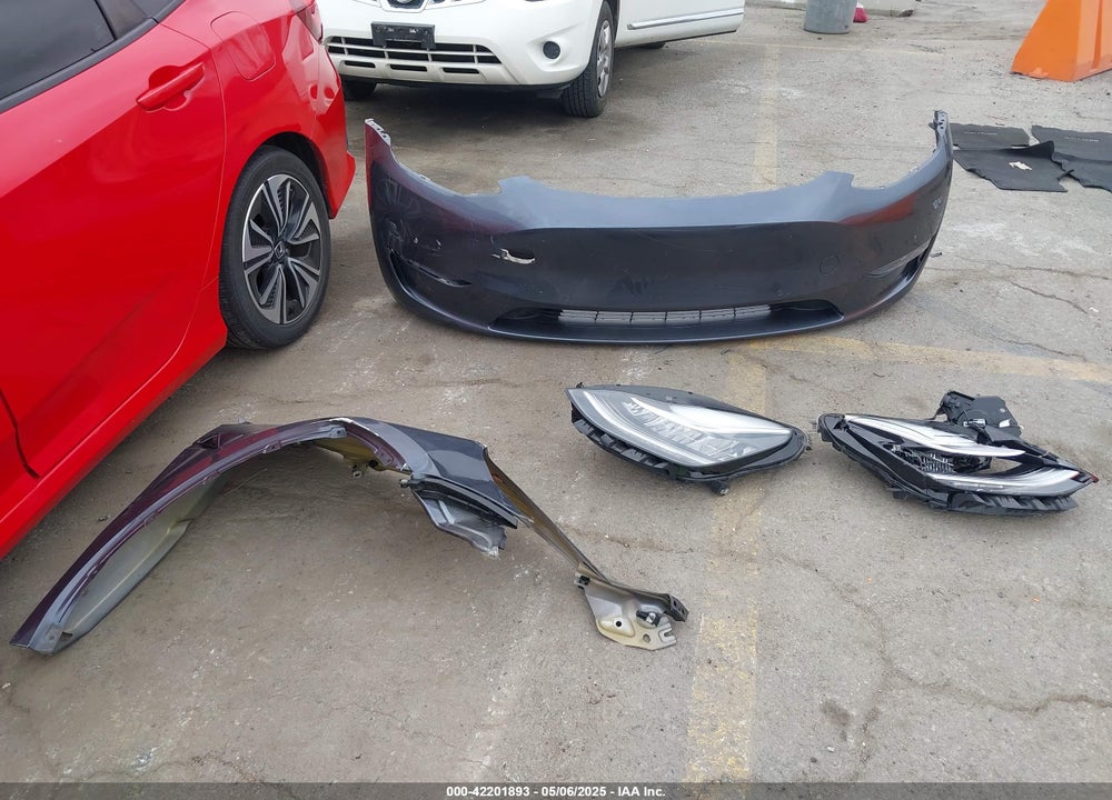 2021 TESLA MODEL Y VIN: 5YJYGDEE1MF217929