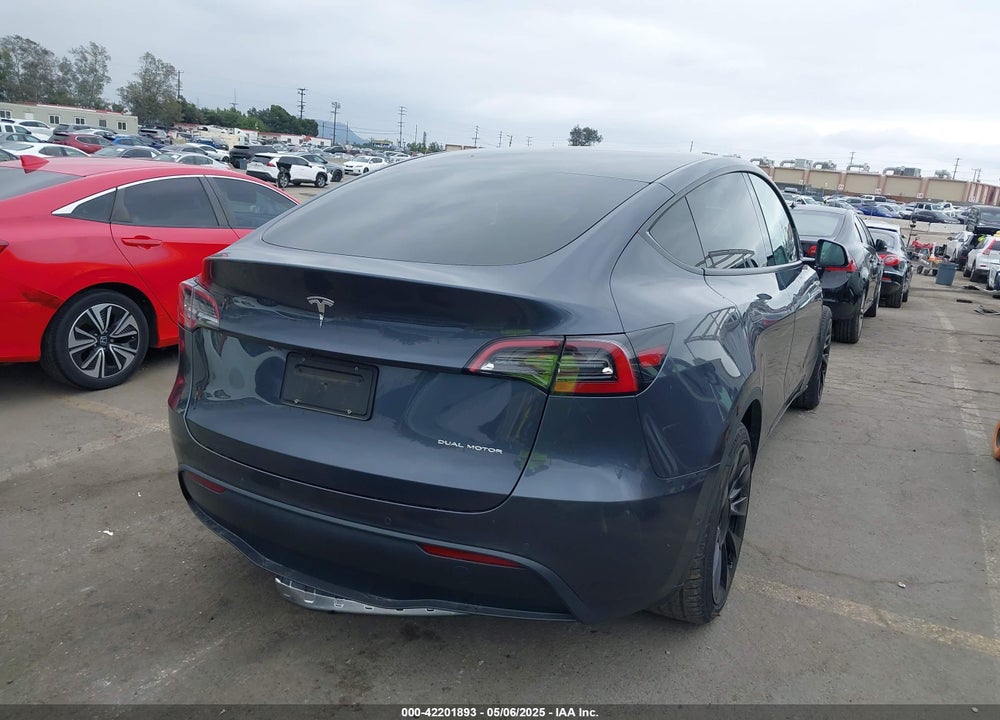 2021 TESLA MODEL Y VIN: 5YJYGDEE1MF217929