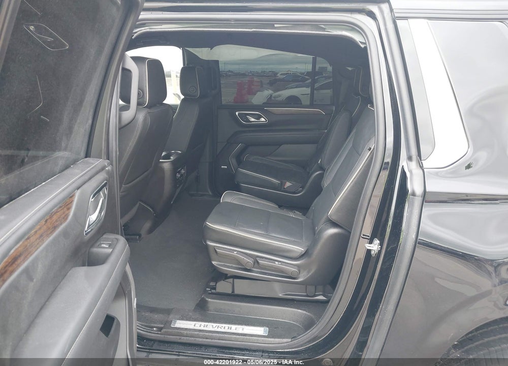2024 CHEVROLET SUBURBAN VIN: 1GNSCFKD9RR214598