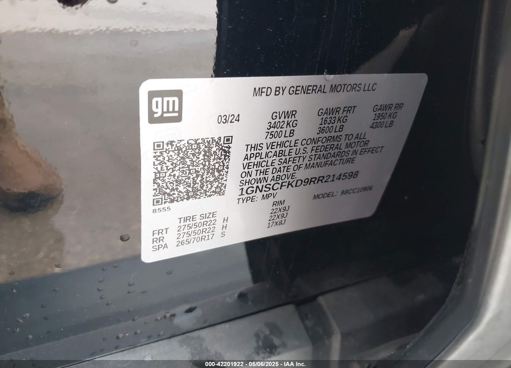 2024 CHEVROLET SUBURBAN VIN: 1GNSCFKD9RR214598