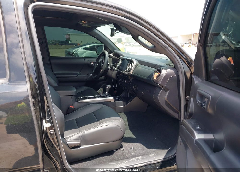 2022 TOYOTA TACOMA LIMITED VIN: 3TMEZ5CN0NM173523
