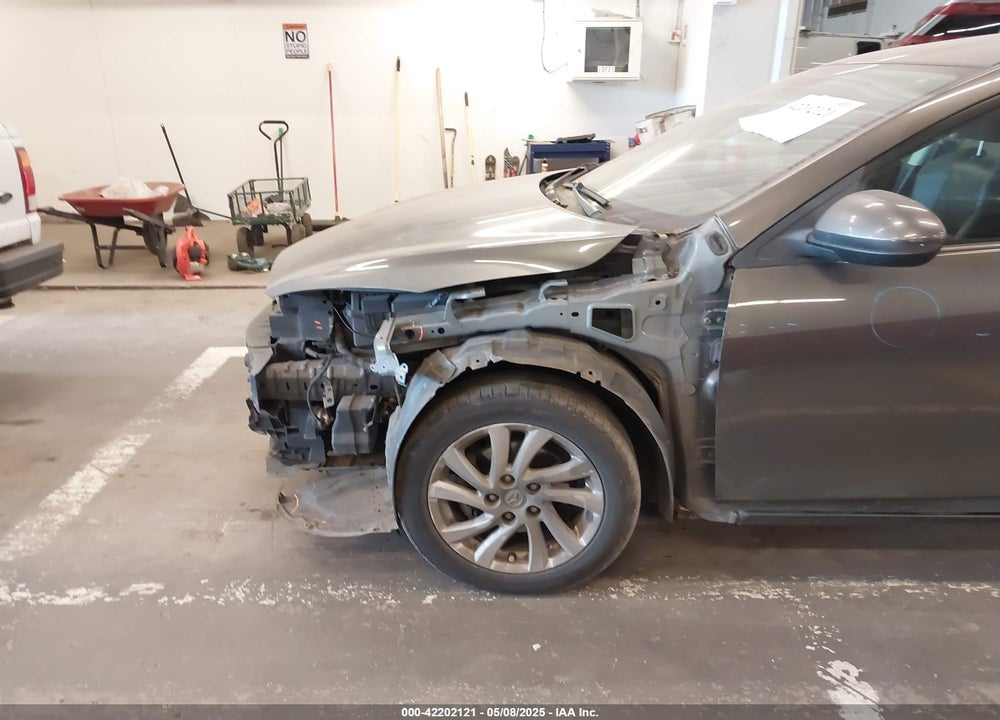 2012 MAZDA MAZDA3 VIN: JM1BL1M84C1546627