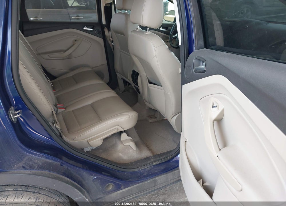 2016 FORD ESCAPE VIN: 1FMCU0J97GUB84382