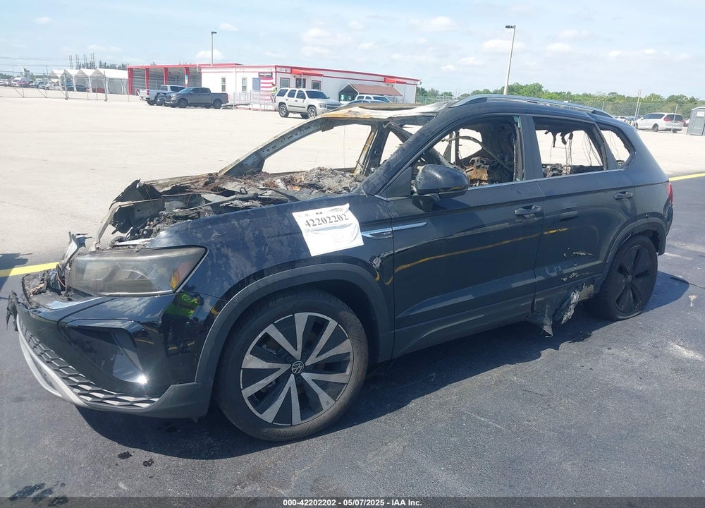 2024 VOLKSWAGEN TAOS VIN: 3VVEX7B25RM056343
