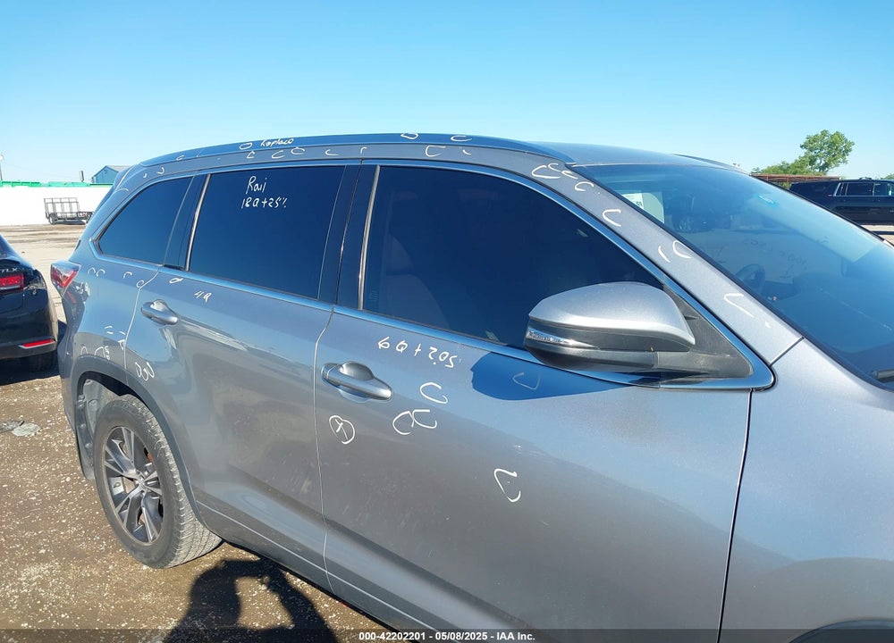 2016 TOYOTA HIGHLANDER VIN: 5TDKKRFH8GS502332