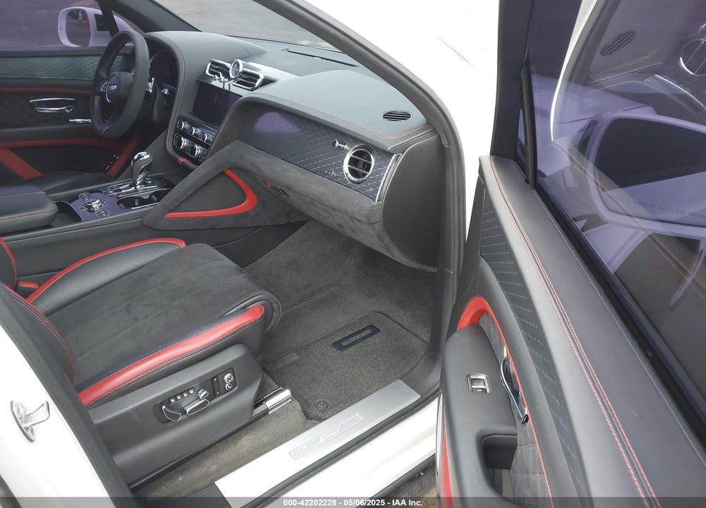 2021 BENTLEY ALL MODELS VIN: SJAAR2ZV7MC036214