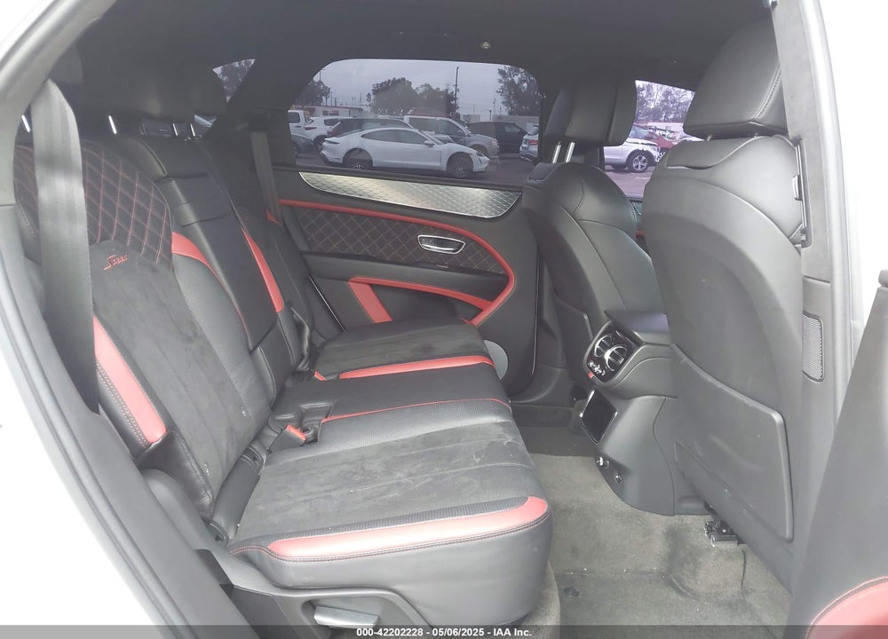 2021 BENTLEY ALL MODELS VIN: SJAAR2ZV7MC036214