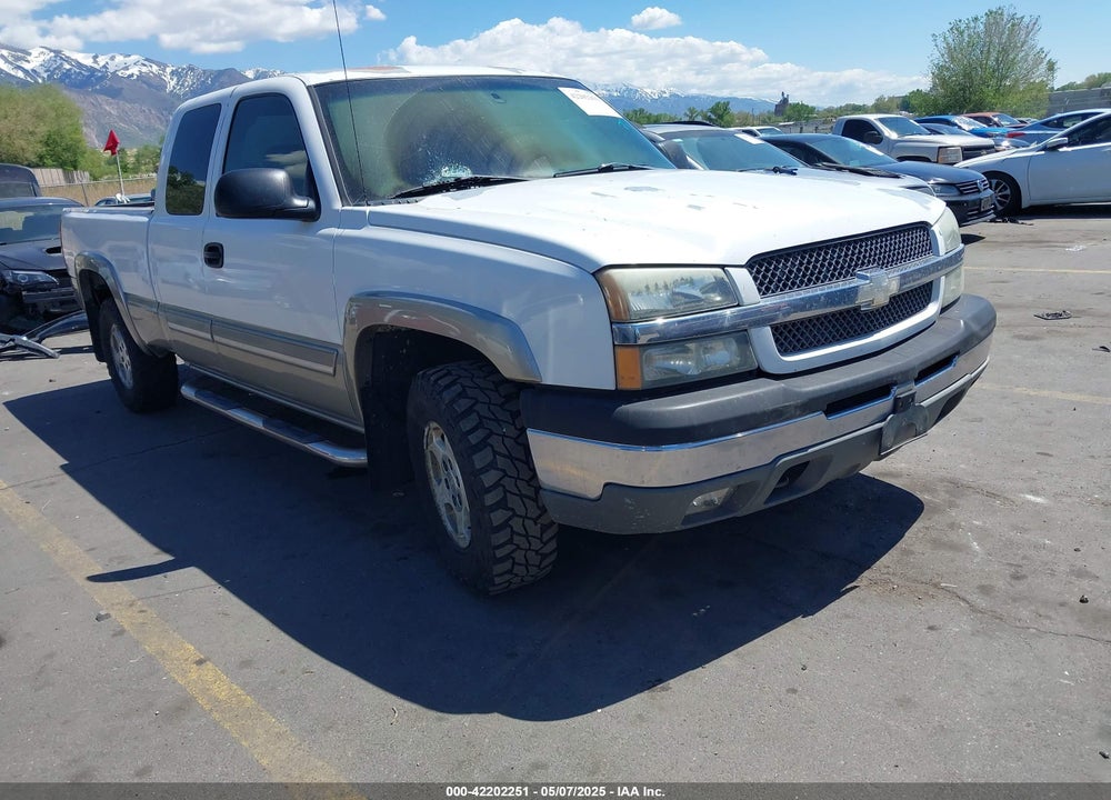 2003 CHEVROLET SILVERADO 1500 LS VIN: 2GCEK19T931164939