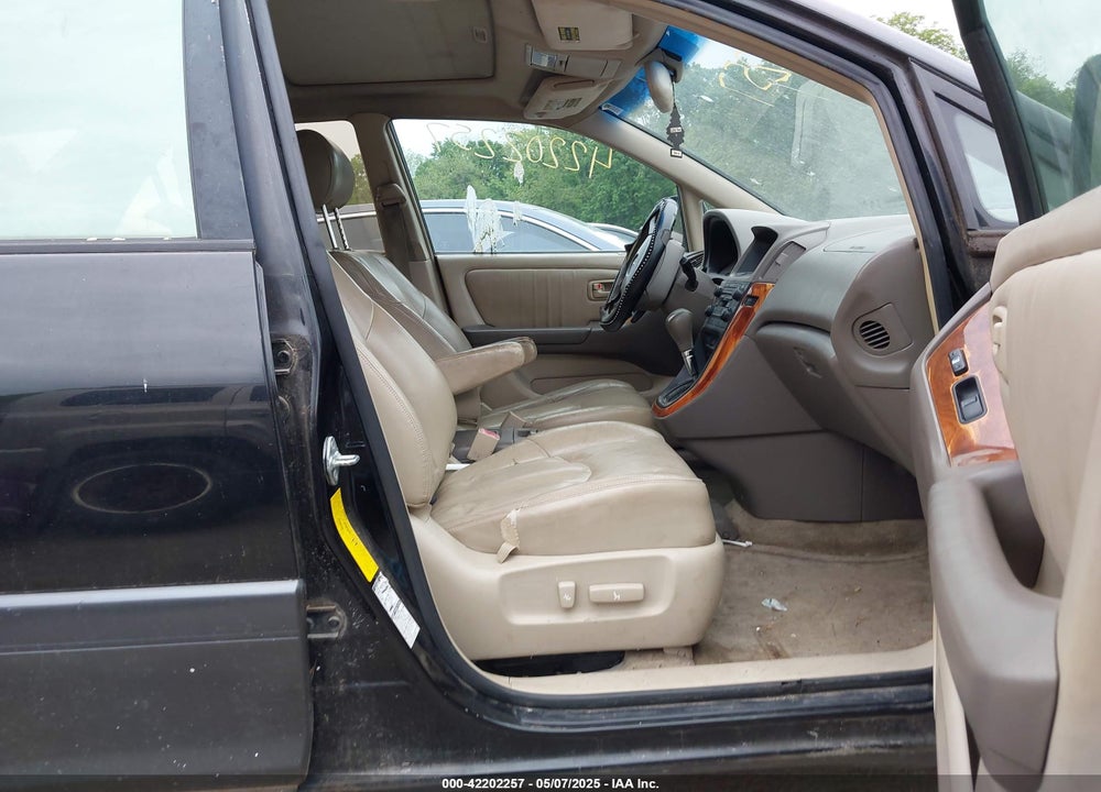 2000 LEXUS RX 300 VIN: JT6HF10U7Y0116535