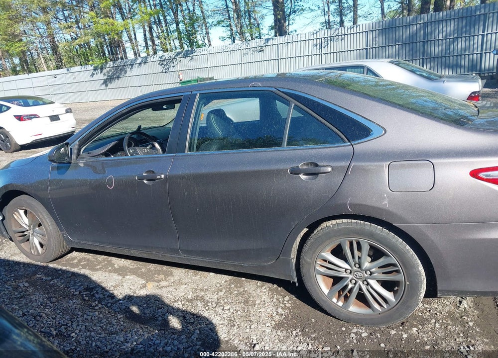 2017 TOYOTA CAMRY SE VIN: 4T1BF1FKXHU389171