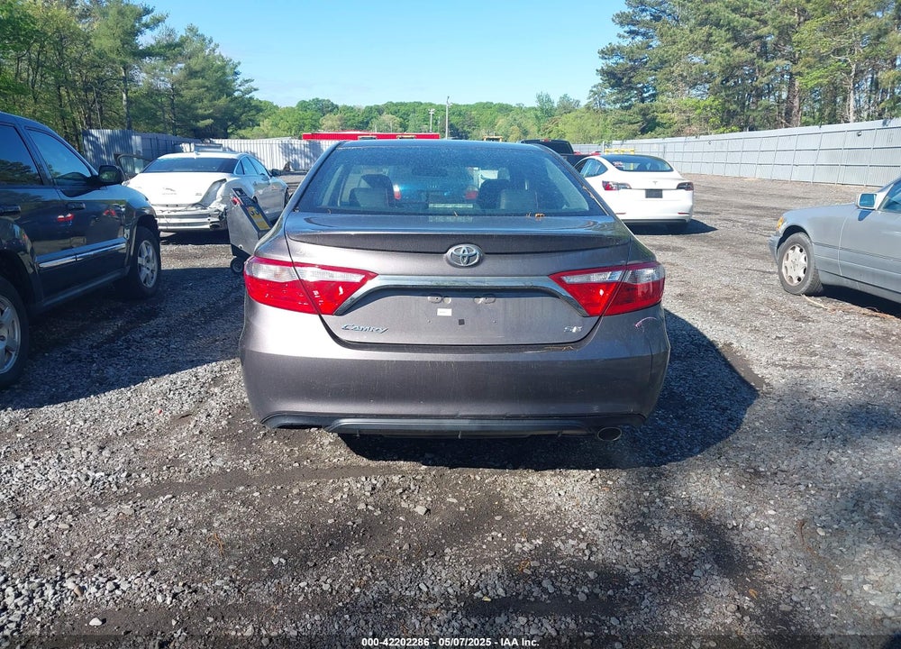 2017 TOYOTA CAMRY SE VIN: 4T1BF1FKXHU389171