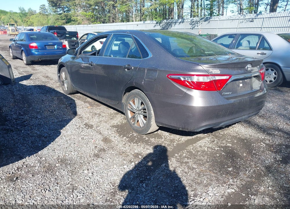 2017 TOYOTA CAMRY SE VIN: 4T1BF1FKXHU389171