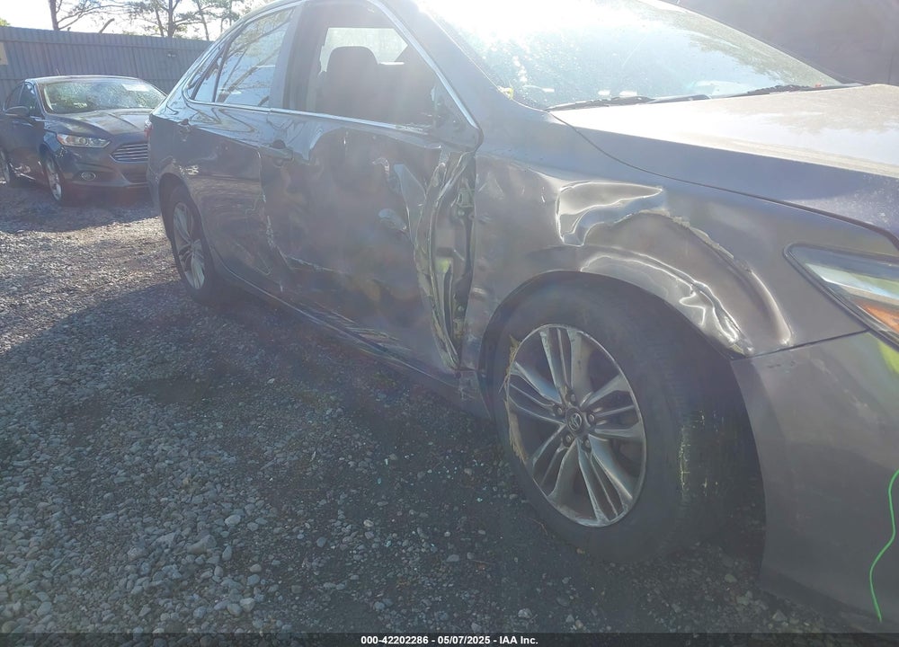 2017 TOYOTA CAMRY SE VIN: 4T1BF1FKXHU389171