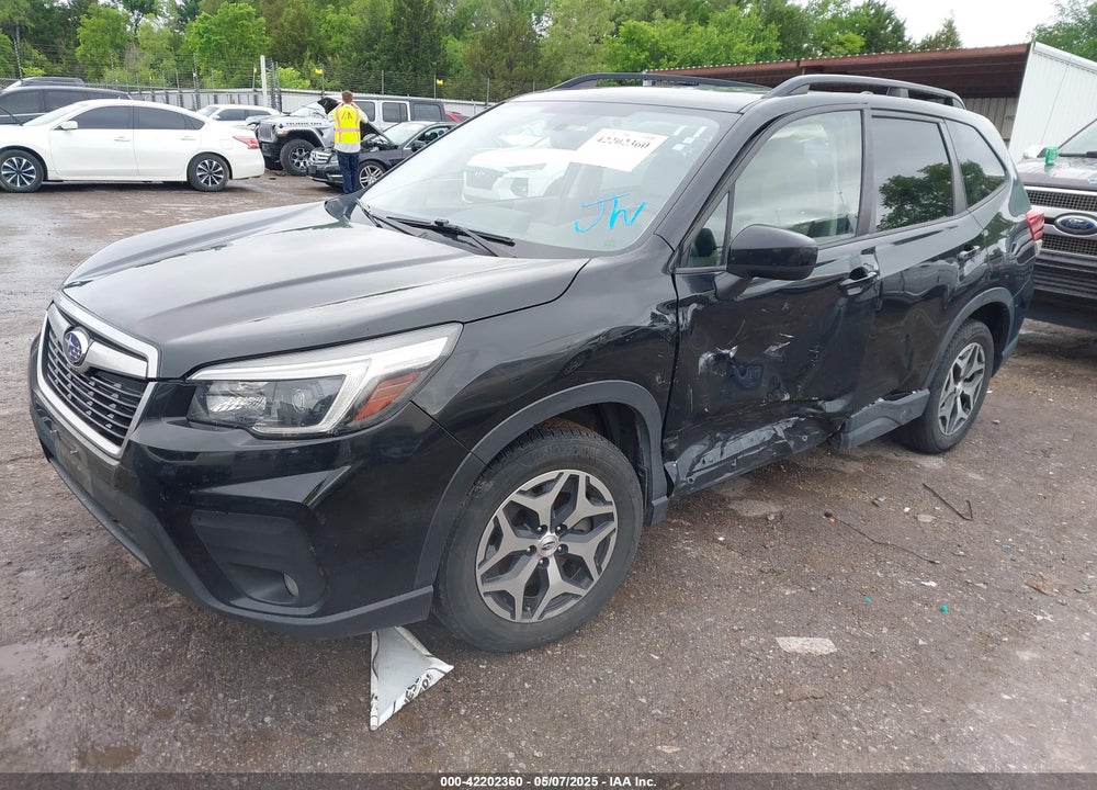 2021 SUBARU FORESTER PREMIUM VIN: JF2SKAJC7MH565601