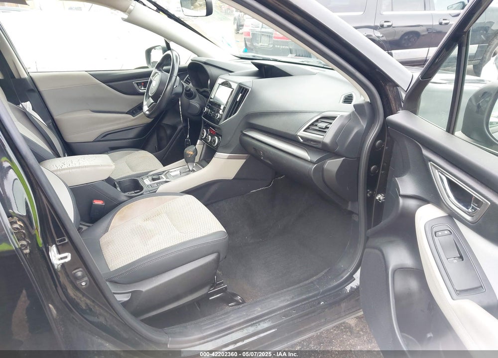 2021 SUBARU FORESTER PREMIUM VIN: JF2SKAJC7MH565601