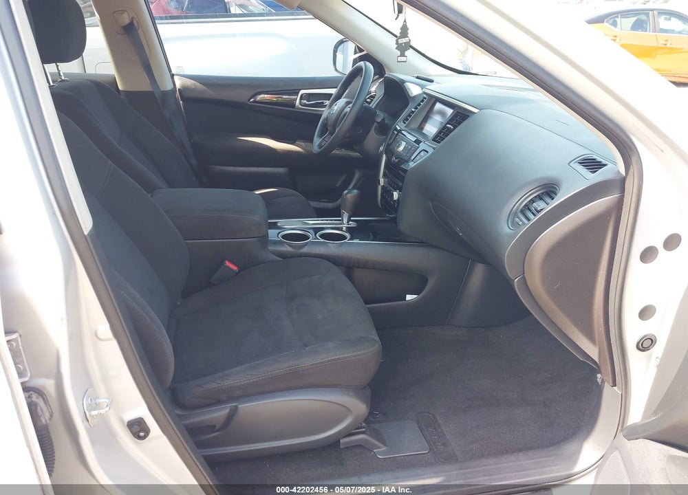 2015 NISSAN PATHFINDER VIN: 5N1AR2MN8FC668854