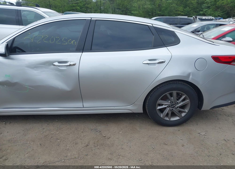 2020 KIA OPTIMA VIN: 5XXGT4L38LG381098