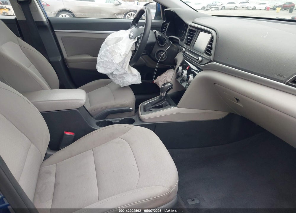 2019 HYUNDAI ELANTRA SEL VIN: 5NPD84LF9KH436109