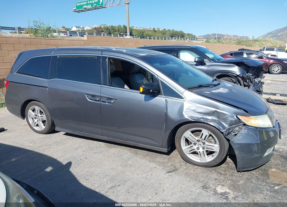 2011 HONDA ODYSSEY TOURING/TOURING ELITE VIN: 5FNRL5H96BB009580