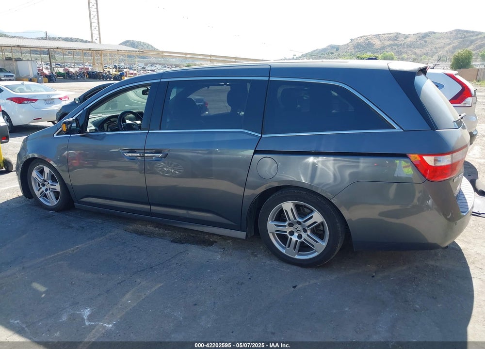 2011 HONDA ODYSSEY TOURING/TOURING ELITE VIN: 5FNRL5H96BB009580